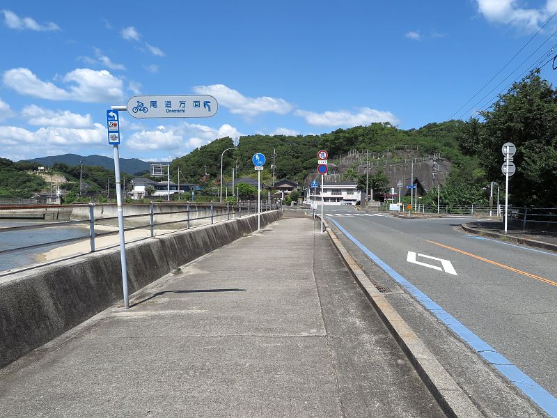 映画「転校生」ロケ地散歩